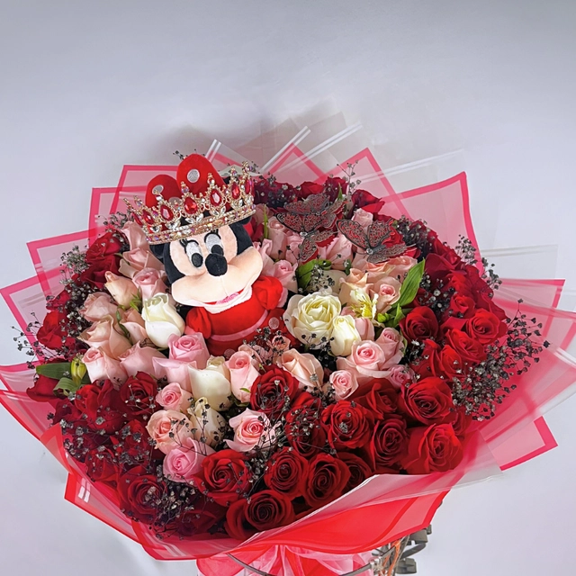 RAMO Minnie Mouse de 100 ROSAS