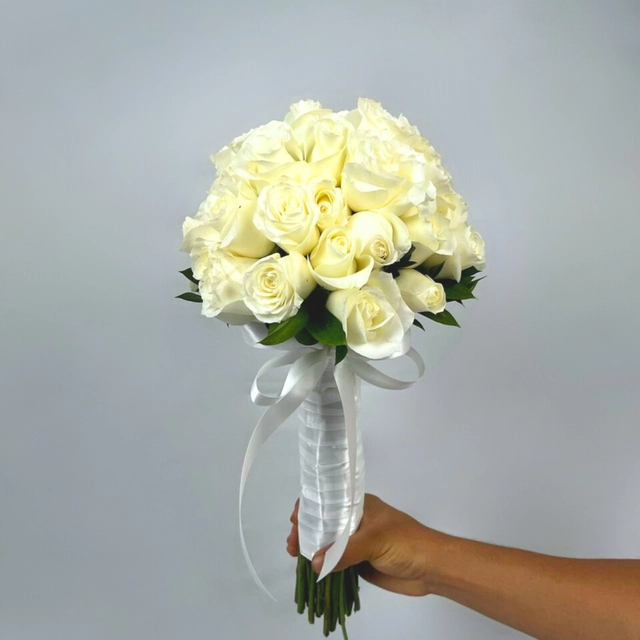 RAMO DE NOVIA 50 ROSAS